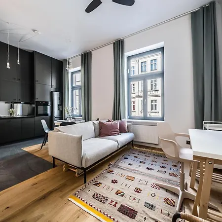 Apartment Rent Like - Garbary 32