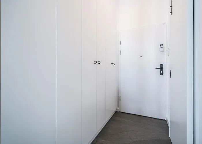 Rent Like - Garbary 32 Apartment